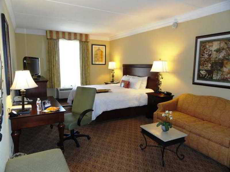 Hampton Inn And Suites Houston-Katy Room photo